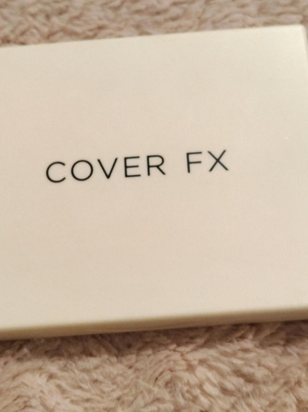 COVER FX Slim Phone Case in White